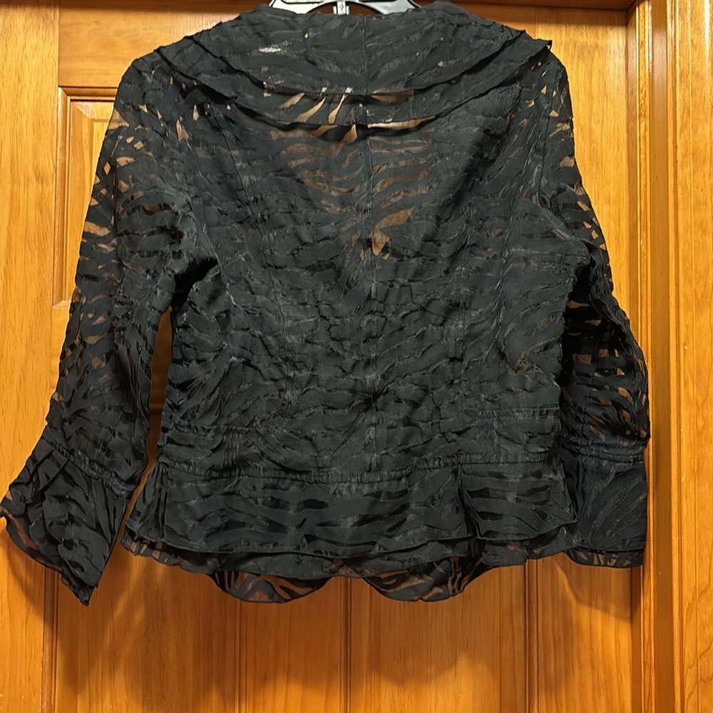 Black jacket - Picture 4 of 4
